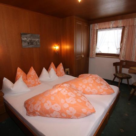 Haus Alpengluehn Otel Längenfeld Dış mekan fotoğraf